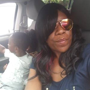 Meet your Posher, Ebony